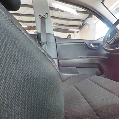 2023 Kia KIA RIO SEDAN 4p L L41.6 Man