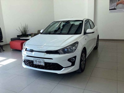 2023 Kia KIA RIO SEDAN 4p LX L4/1.6 Man