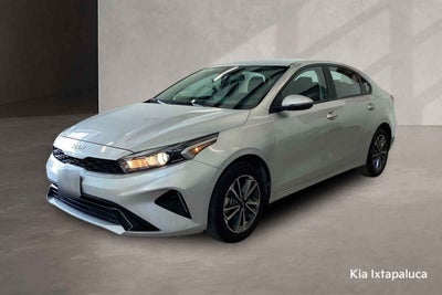 2023 Kia FORTE SEDAN 4p LX L4/2.0 Man