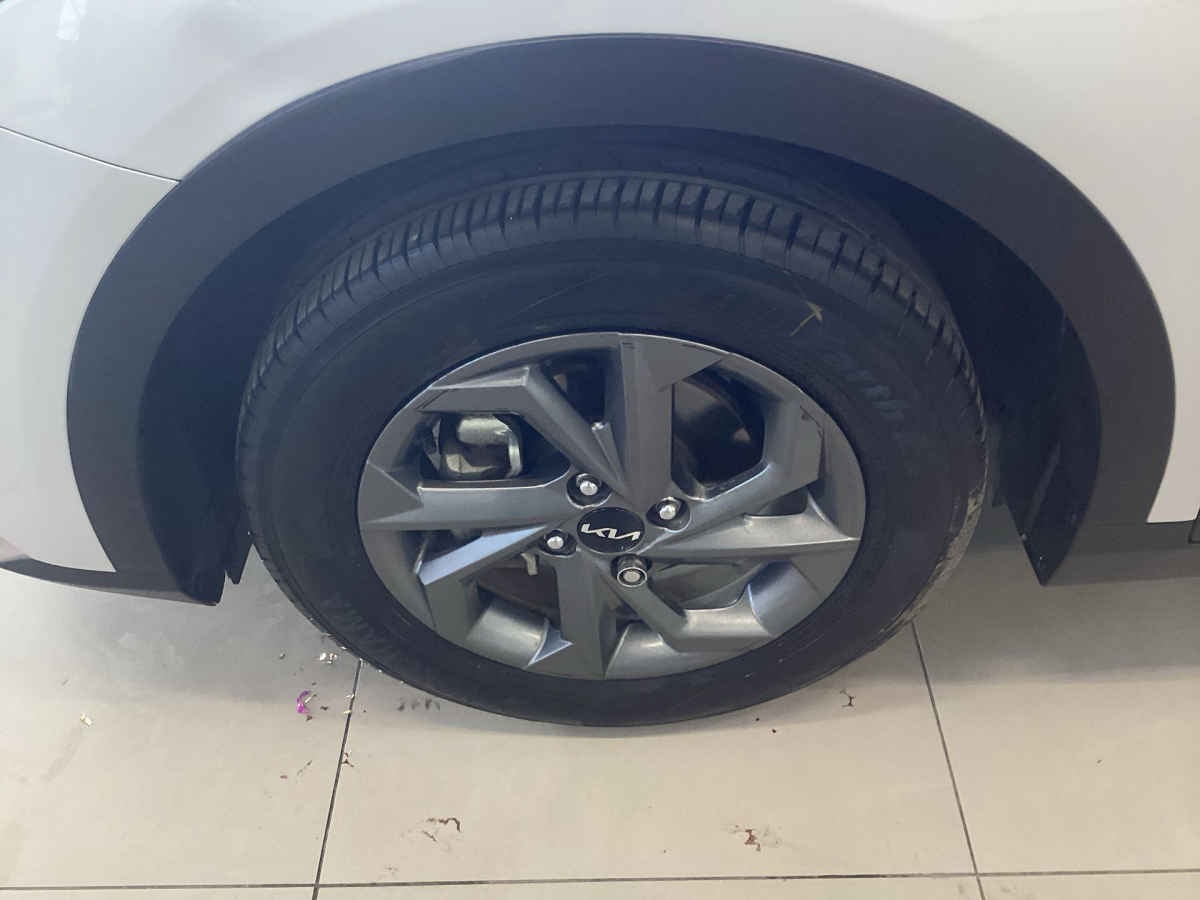 2024 Kia K3 4p LX L4/1.6 Man