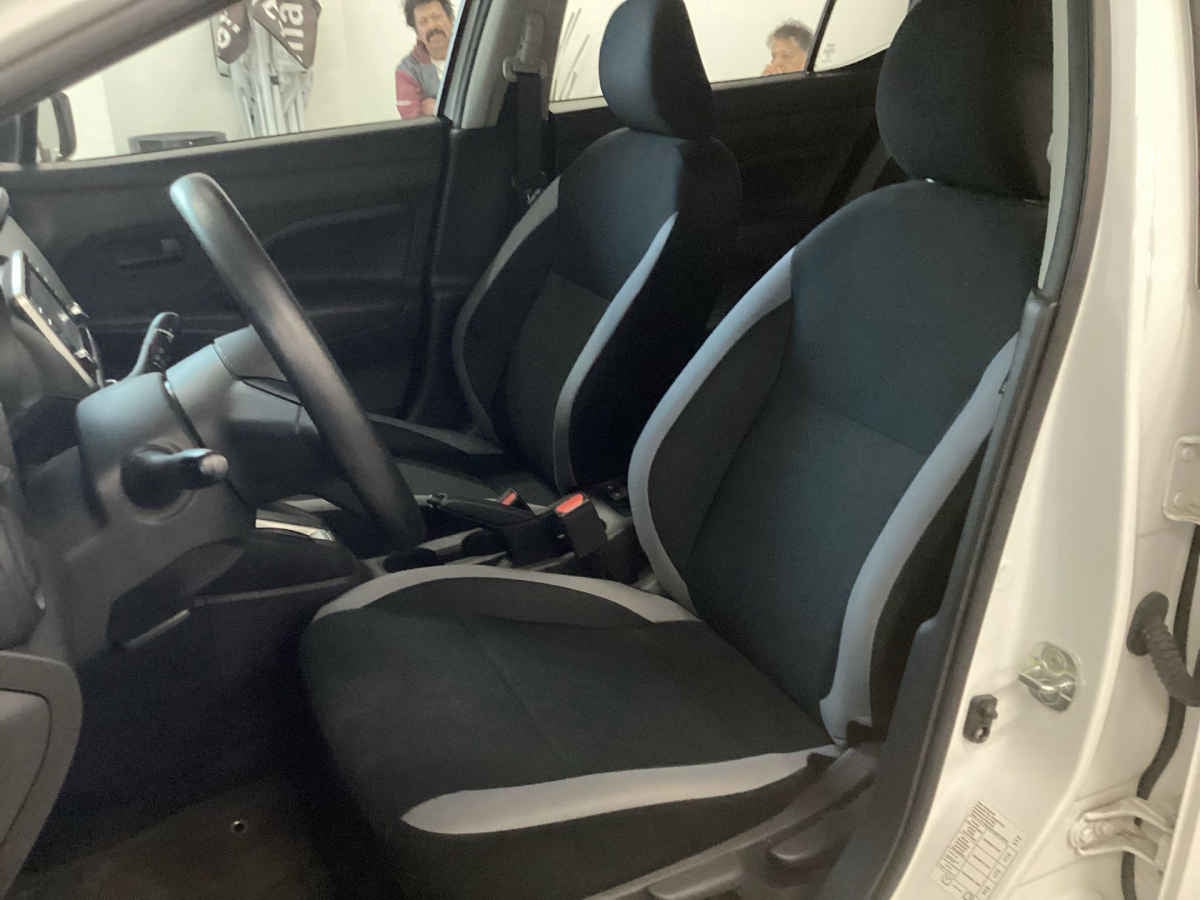 2025 Nissan Versa 4p Sense L4/1.6 Aut