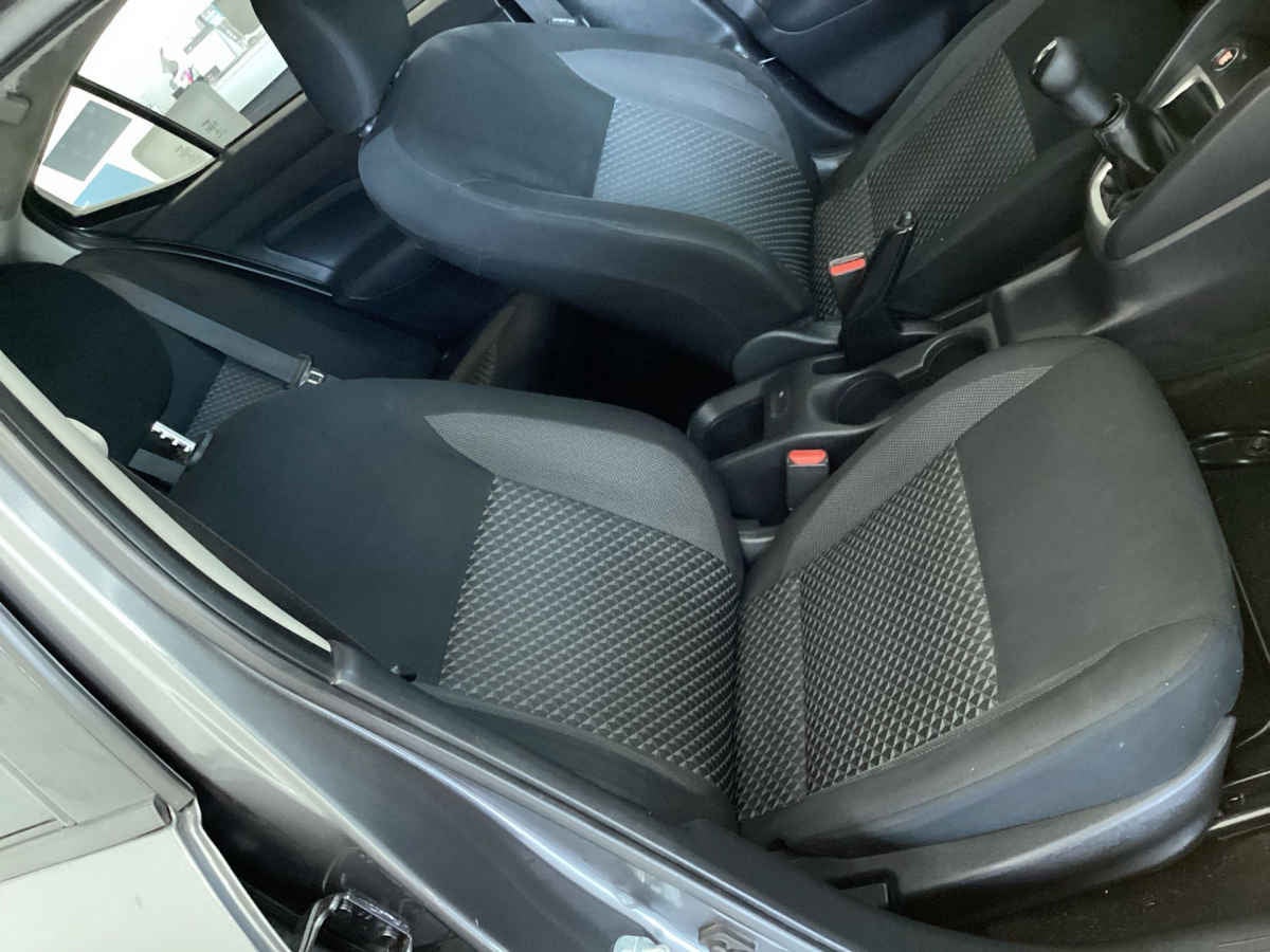 2020 Nissan Versa 4p Sense L4/1.6 Man