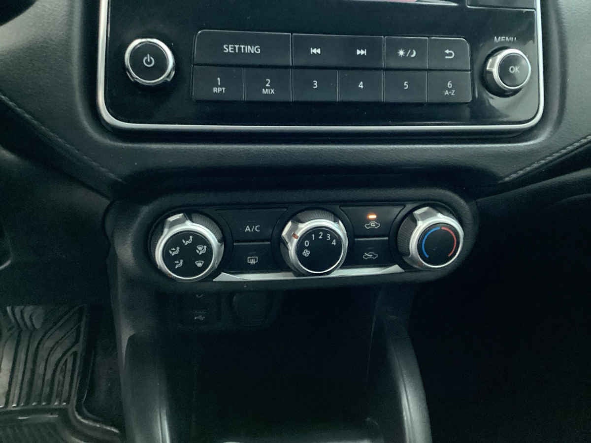 2020 Nissan Versa 4p Sense L4/1.6 Man