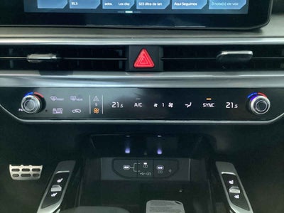 2026 Kia Sorento 5p SXL L4/2.5/T Aut