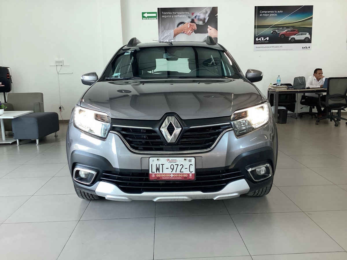 2024 Renault Stepway 5p Intens L4/1.6 Aut