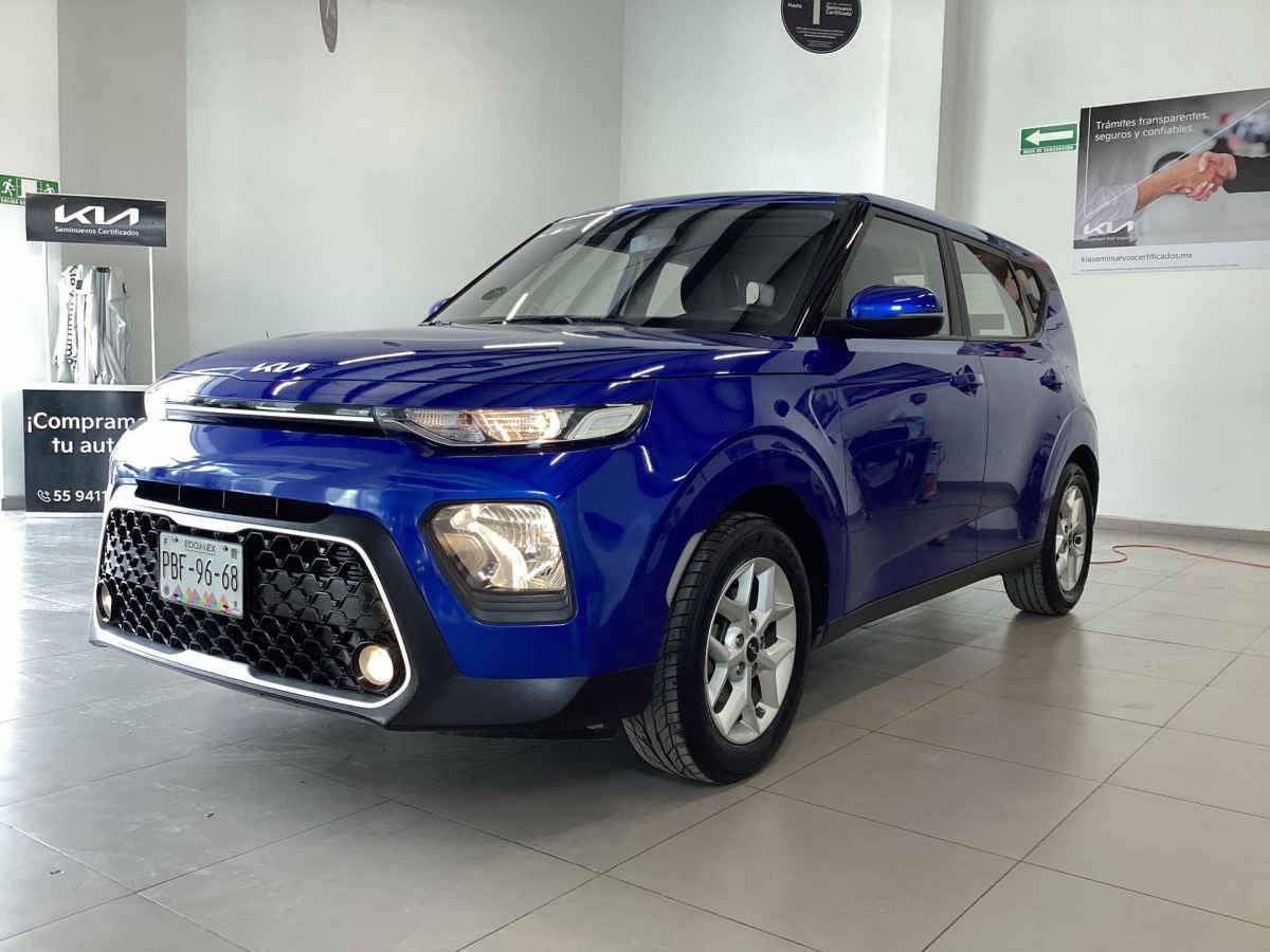 2022 Kia Soul 5p LX  1.6 L  121 HP  TM6  A/AC  RA-16"