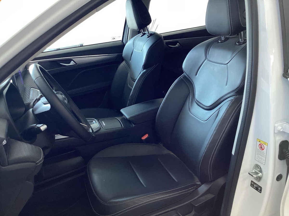 2025 HAVAL Jolion 5p Premium HEV L4/1.5/T Aut 1.67 kwh