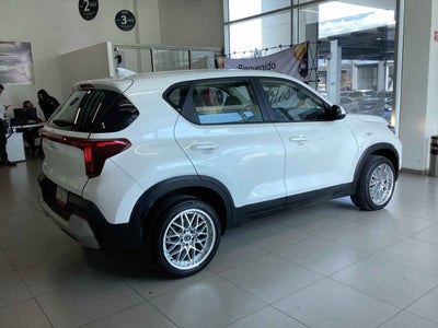 2024 Kia Sonet 5p LX L4/1.5 Man