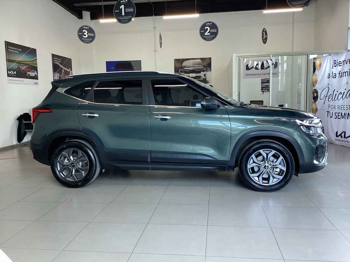 2025 Kia SELTOS 5p SX L4/1.5 Aut