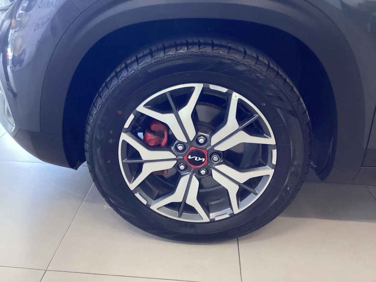 2023 Kia SELTOS 5p GT Line L4/1.4/T Aut