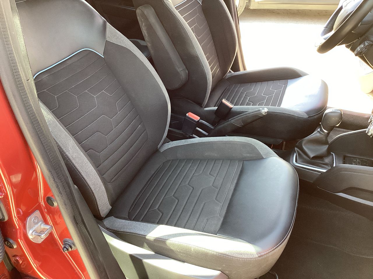 2023 Renault Duster 1.3 Iconic At