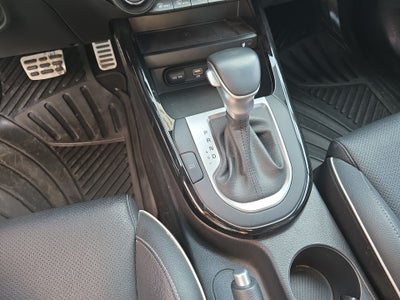 2022 Kia Forte 2.0 GT Line 4p At