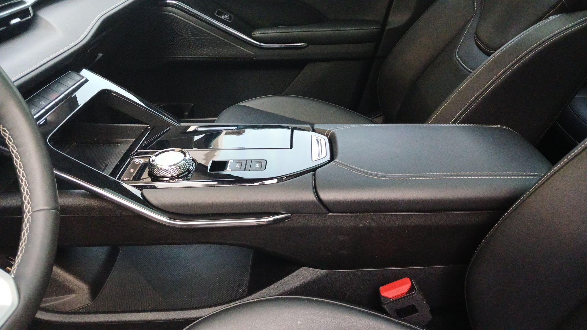 2024 GWM Haval H6 1.5 Luxury Hev