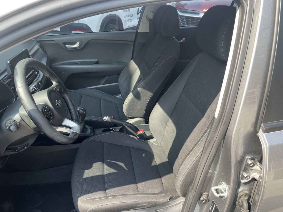 2021 Kia KIA RIO HB 5p LX L4/1.6 Man