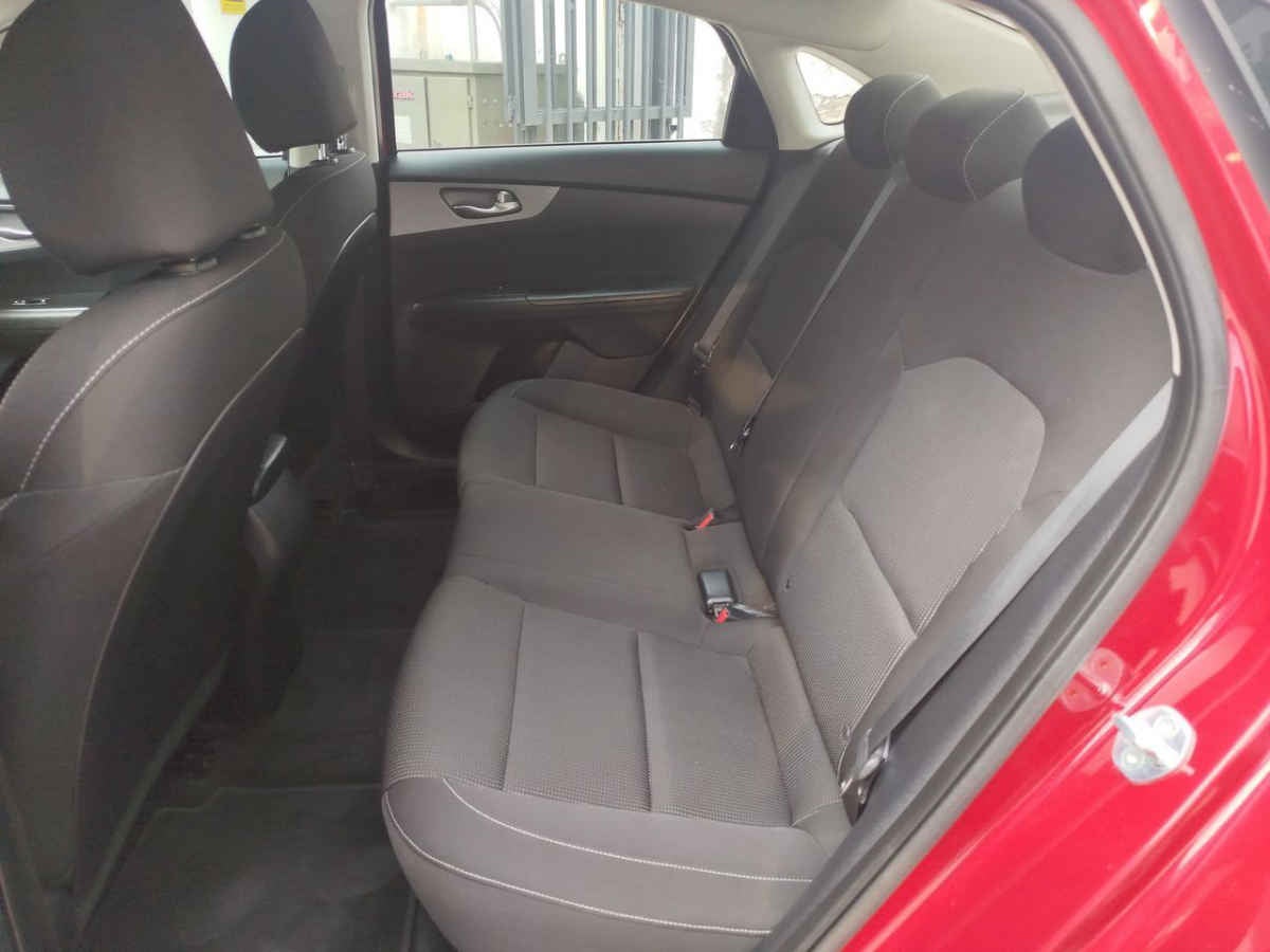 2021 Kia FORTE SEDAN 4p LX L4/2.0 Man