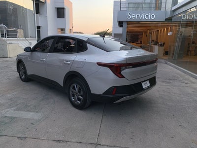 2024 Kia K3 4p LX L4/1.6 Man