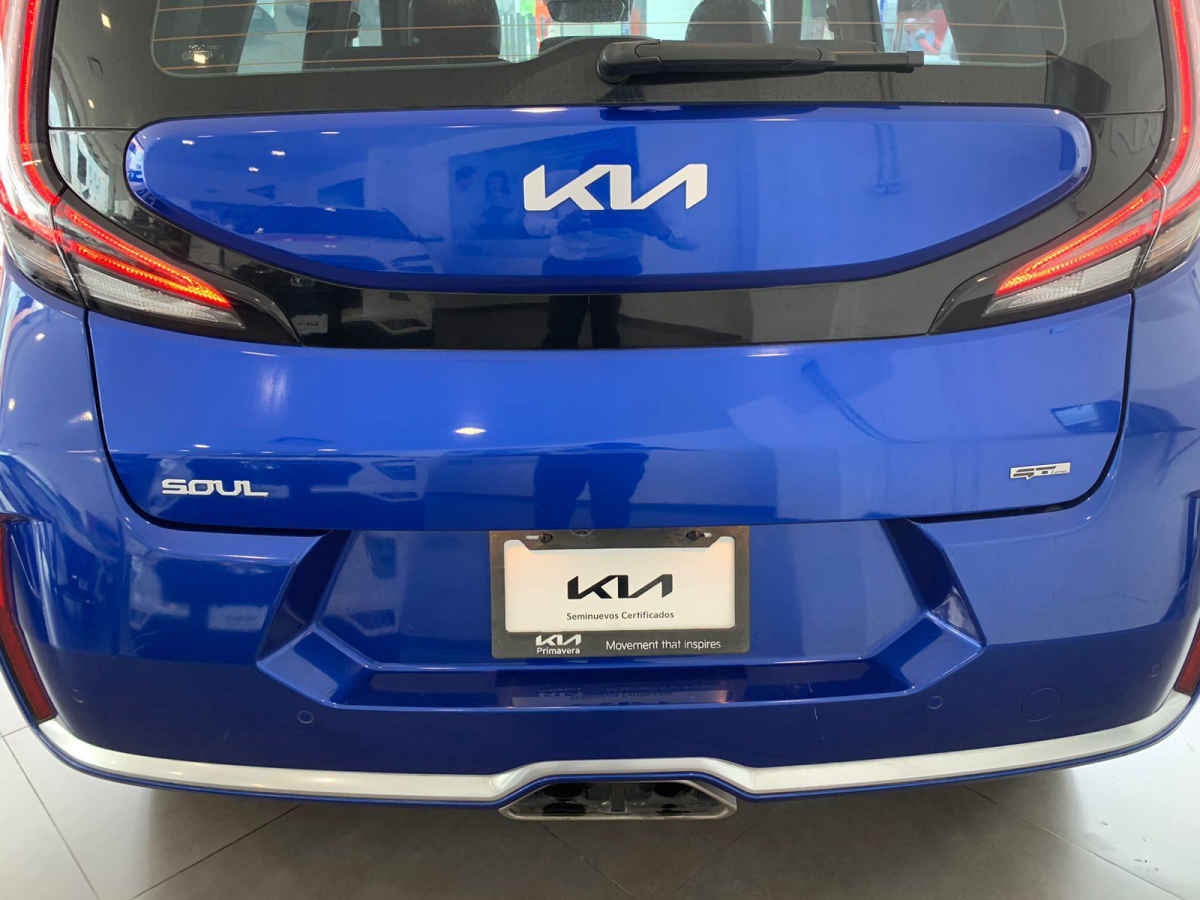 2023 Kia Soul 5p GT L4/2.0/T Aut