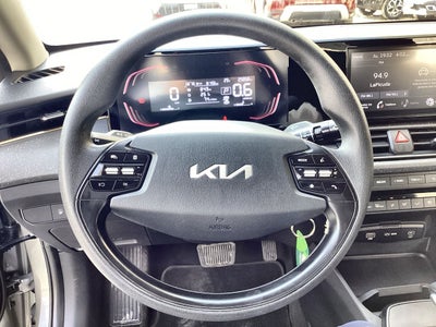 2022 Kia Sedona K3 L TA SEDAN 1.7