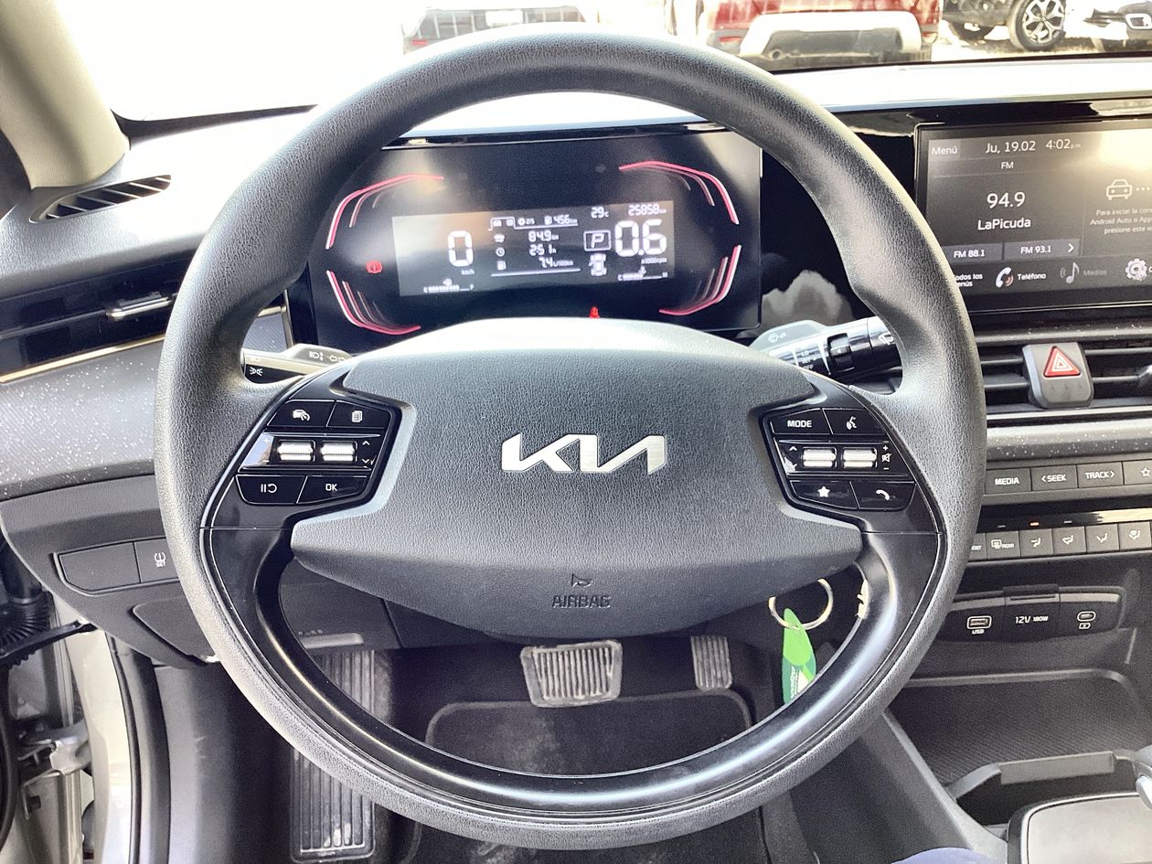 2022 Kia Sedona K3 L TA SEDAN 1.7