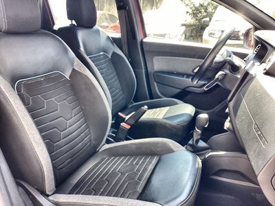 2023 Renault Duster 1.3 Iconic At