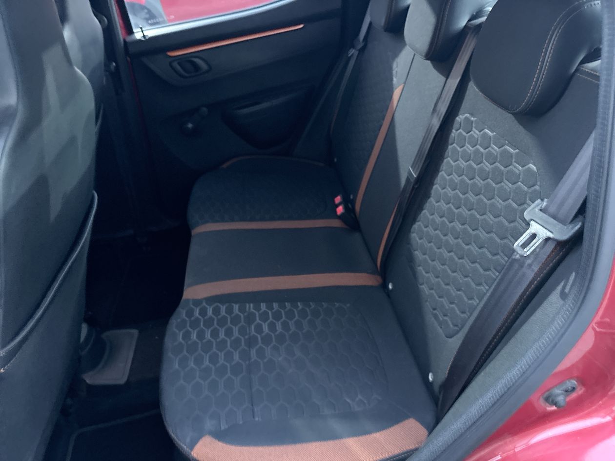 2020 Renault Kwid 1.0 Outsider Mt