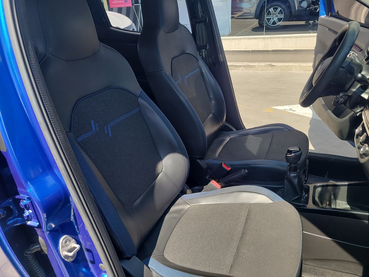 2023 Renault Kwid 1.0 Iconic Mt