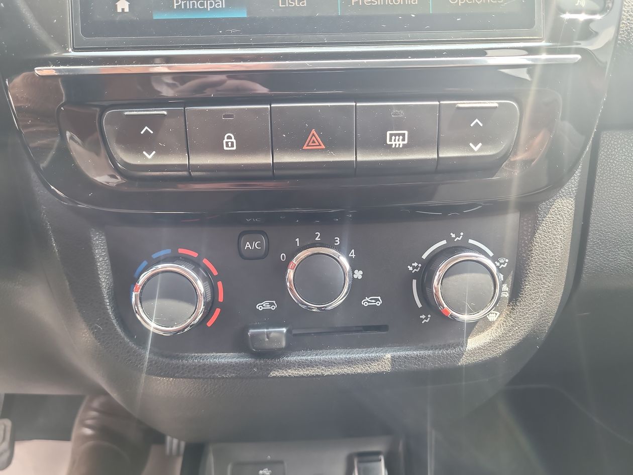 2024 Renault Kwid 1.0 Bitono Mt