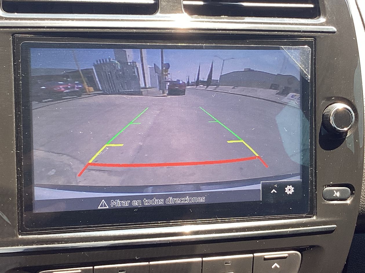 2025 Renault Kwid 1.0 Iconic Mt