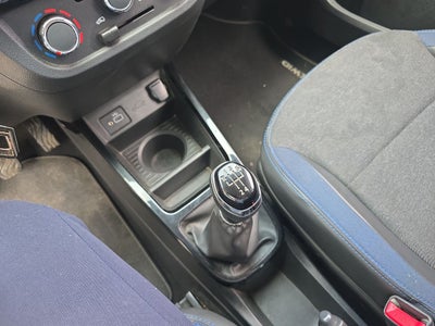 2024 Renault Kwid 1.0 Iconic Mt