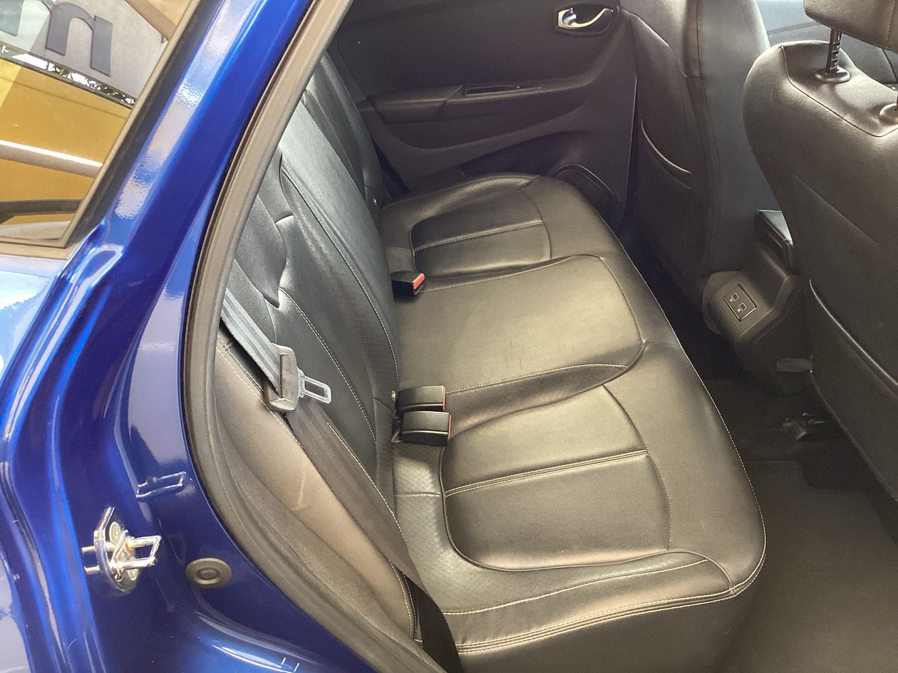 2022 Renault Captur ICONIC CVT 1.3T