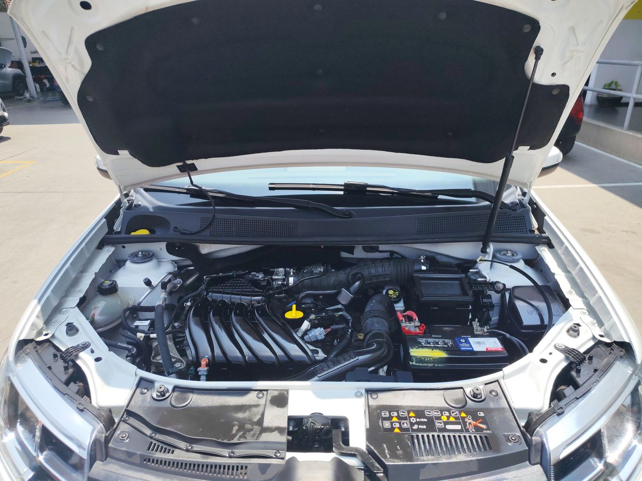 2024 Renault Logan 1.6 Intens At