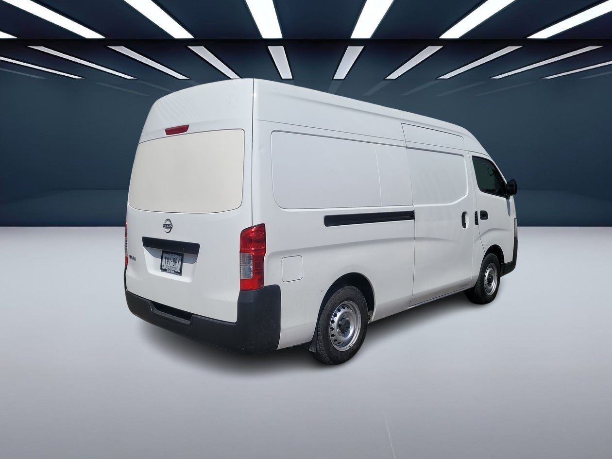 2024 Nissan Urvan 2.5 Panel Amplia AA Mt