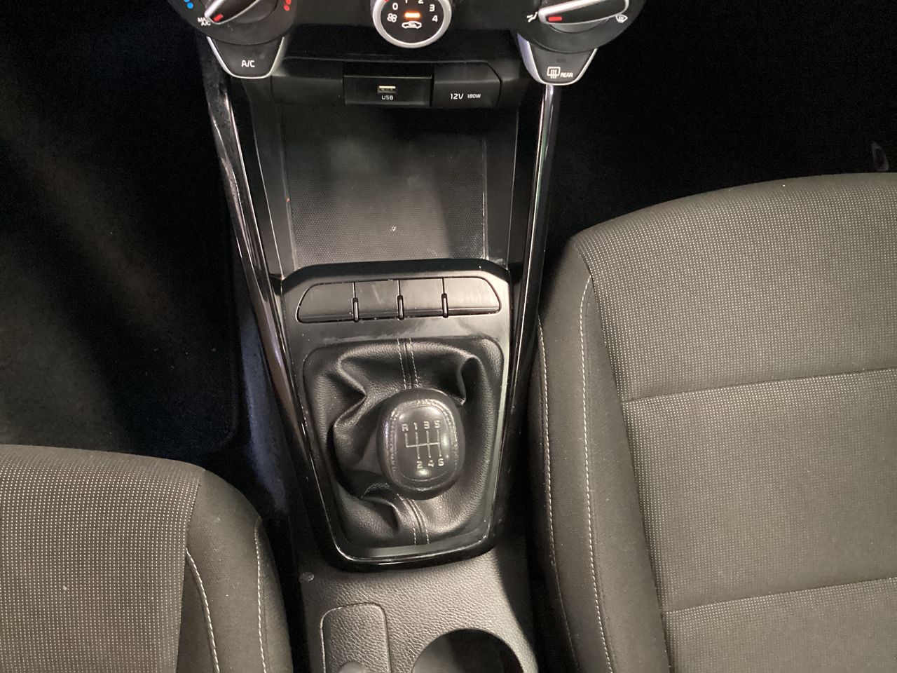 2021 Kia Rio 1.6 Sedan LX Mt