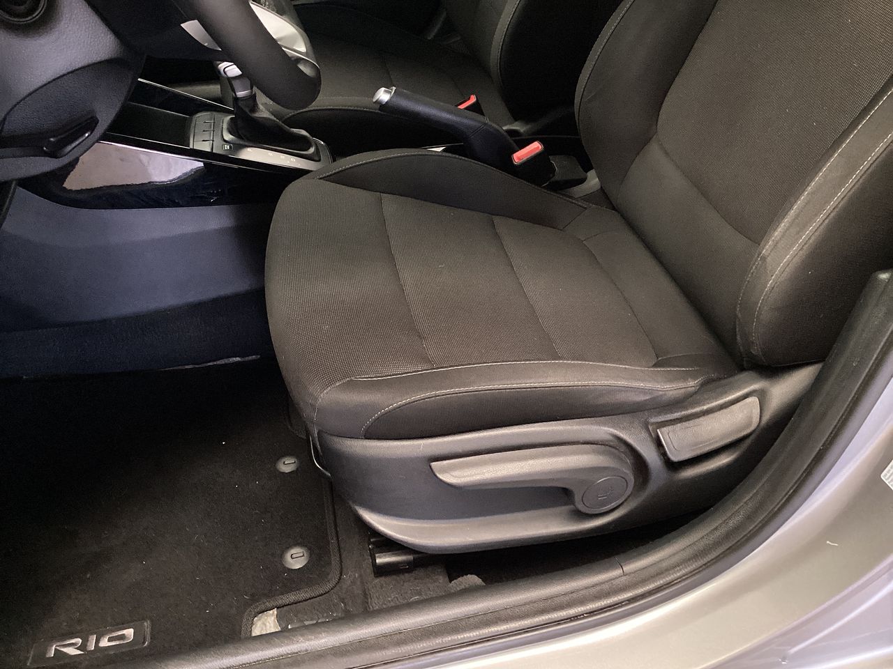 2023 Kia Rio 1.6 Sedan LX At