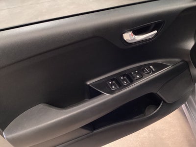 2023 Kia Rio 1.6 Sedan LX At