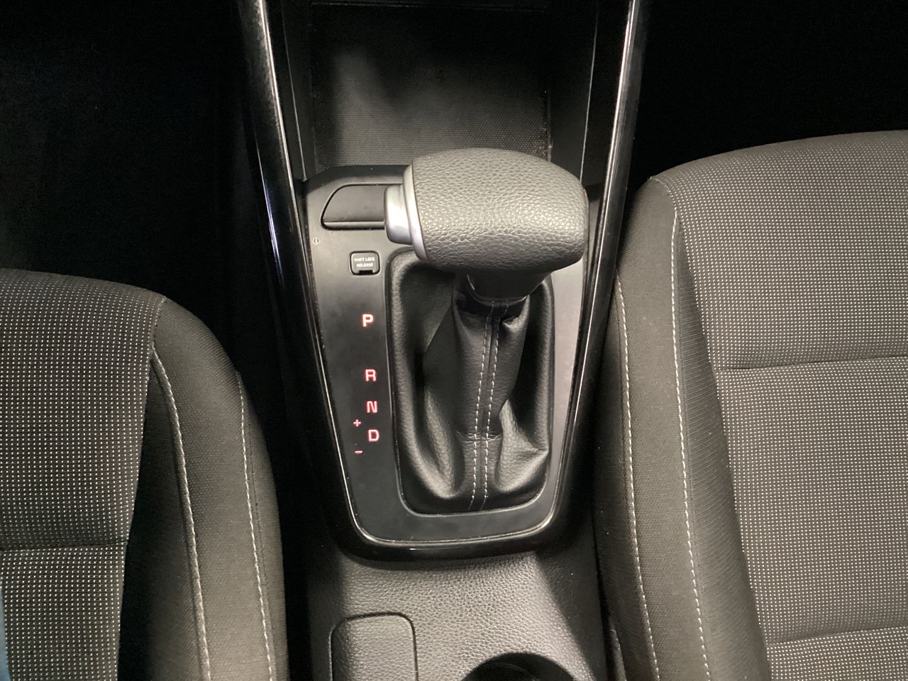 2023 Kia Rio 1.6 Sedan LX At