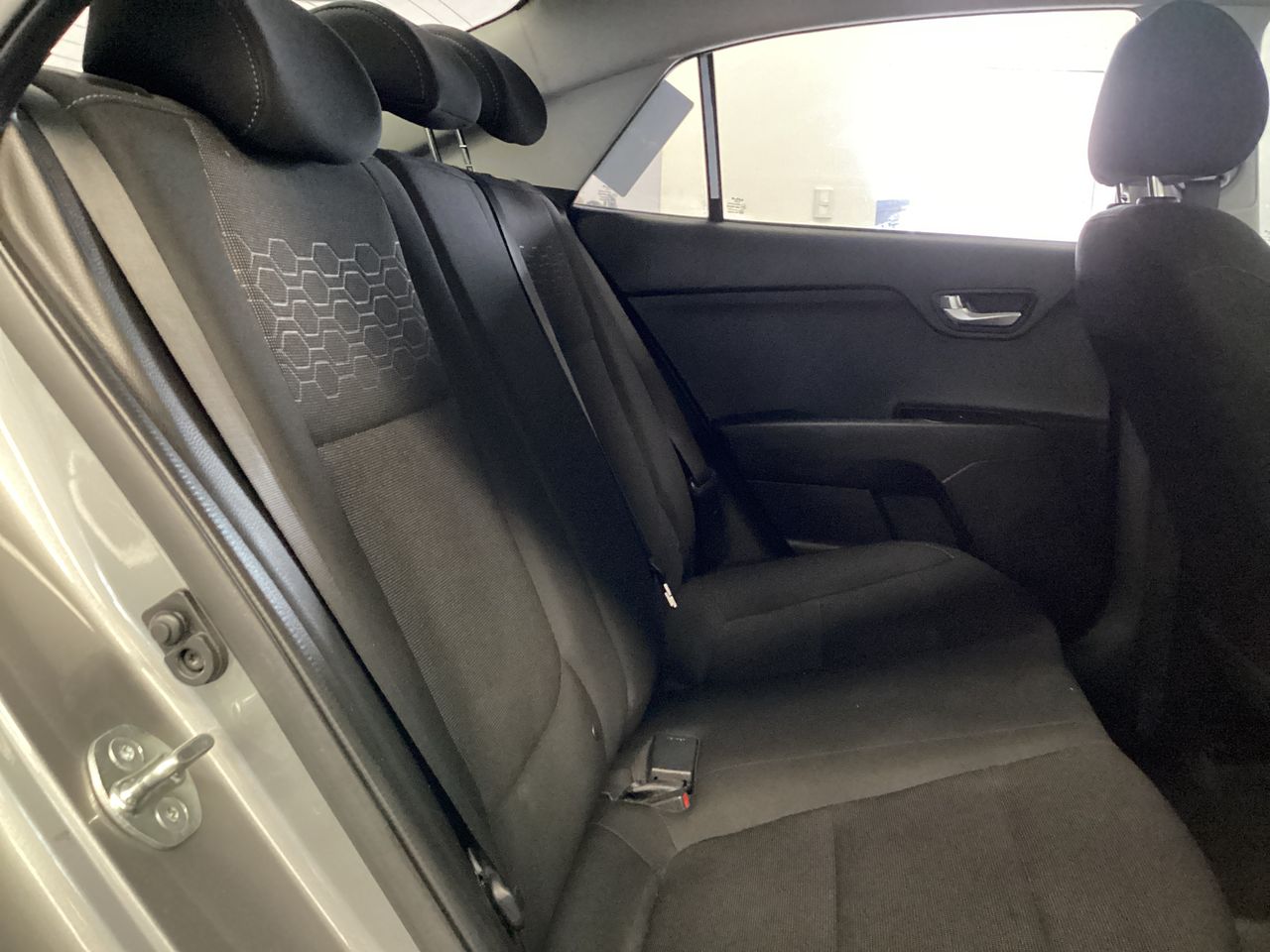 2023 Kia Rio 1.6 Sedan LX At