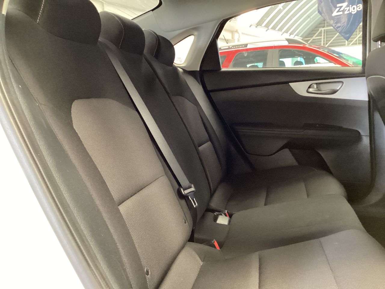 2024 Kia Forte 2.0 Lx Sedan At