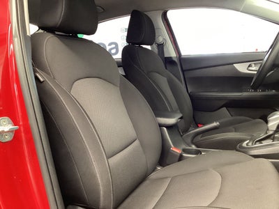 2022 Kia Forte 2.0 LX At