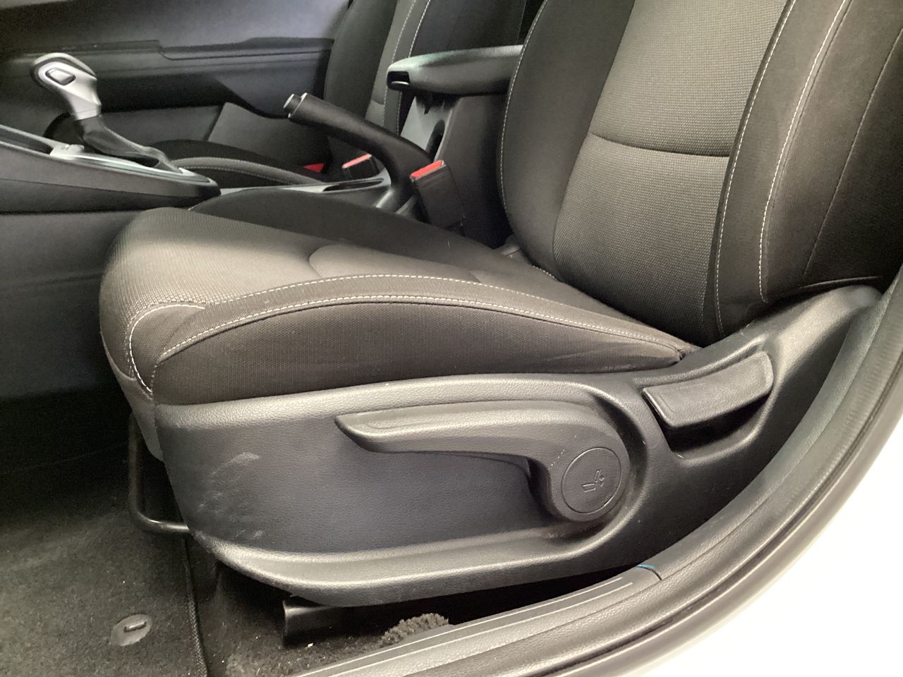 2024 Kia Forte 2.0 Lx Sedan At