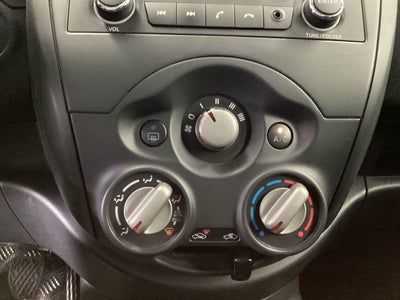 2025 Nissan V-Drive 1.6 A/C  Mt