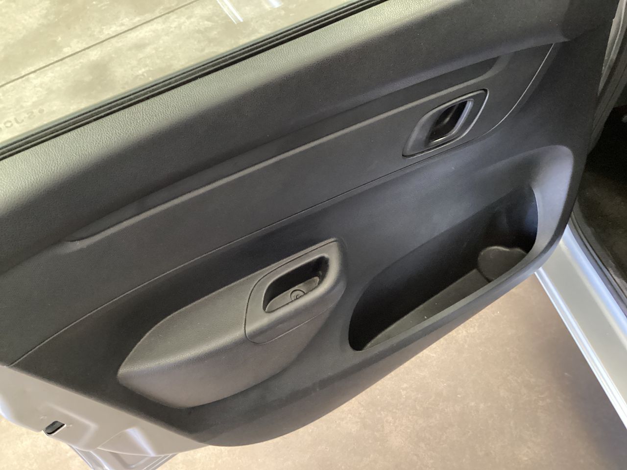 2025 Renault Kwid 1.0 Intens Mt