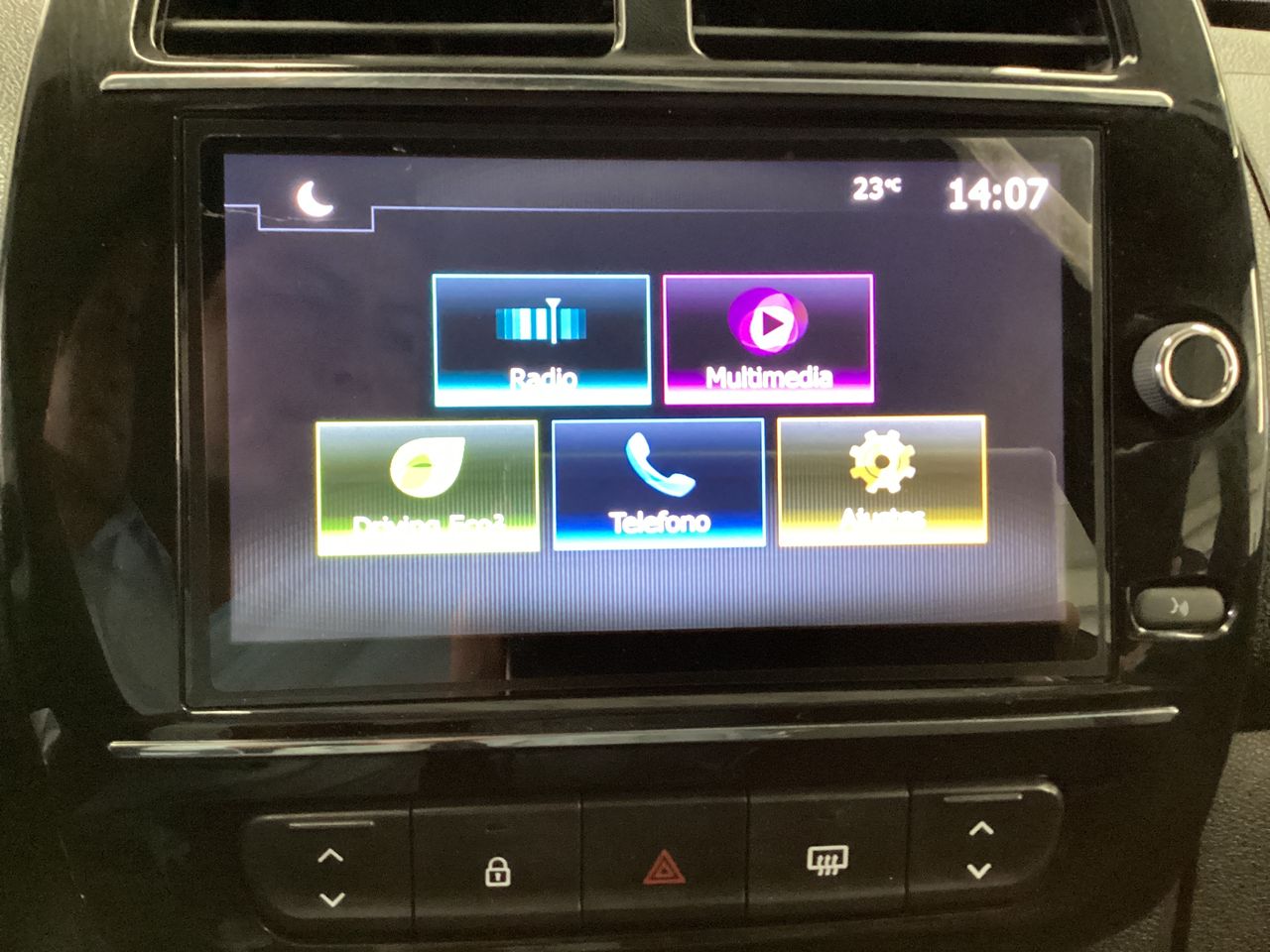 2024 Renault Kwid 1.0 Iconic Mt