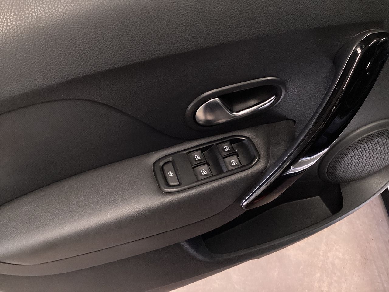 2024 Renault Logan 1.6 Intens At