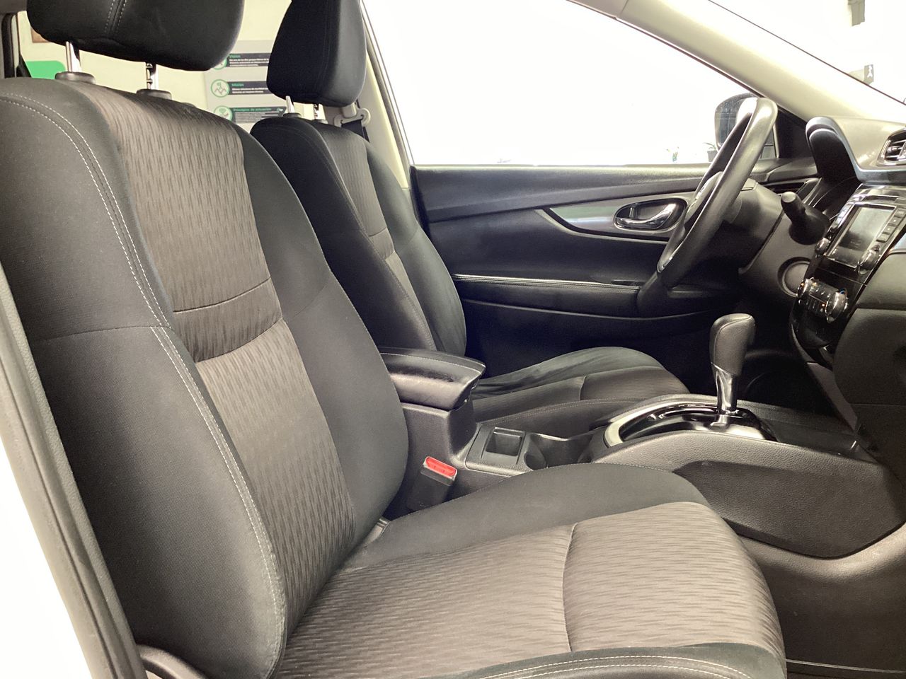 2022 Nissan X-Trail 2.5 Sense 2 Filas Cvt
