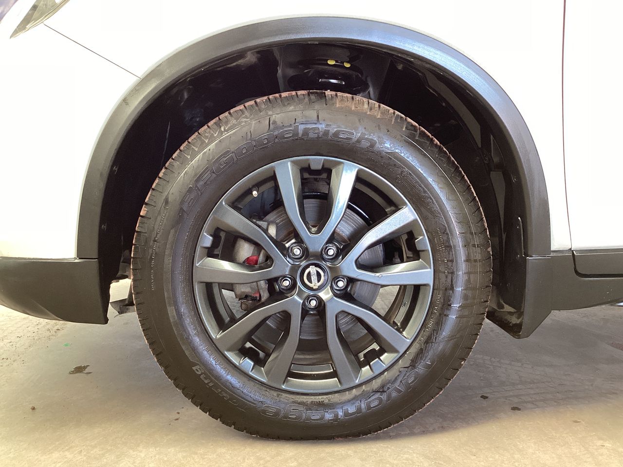 2022 Nissan X-Trail 2.5 Sense 2 Filas Cvt