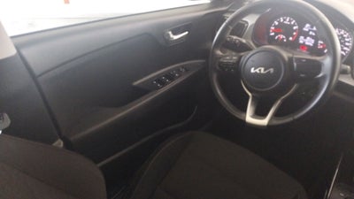 2023 Kia Rio 1.6 Hb LX At