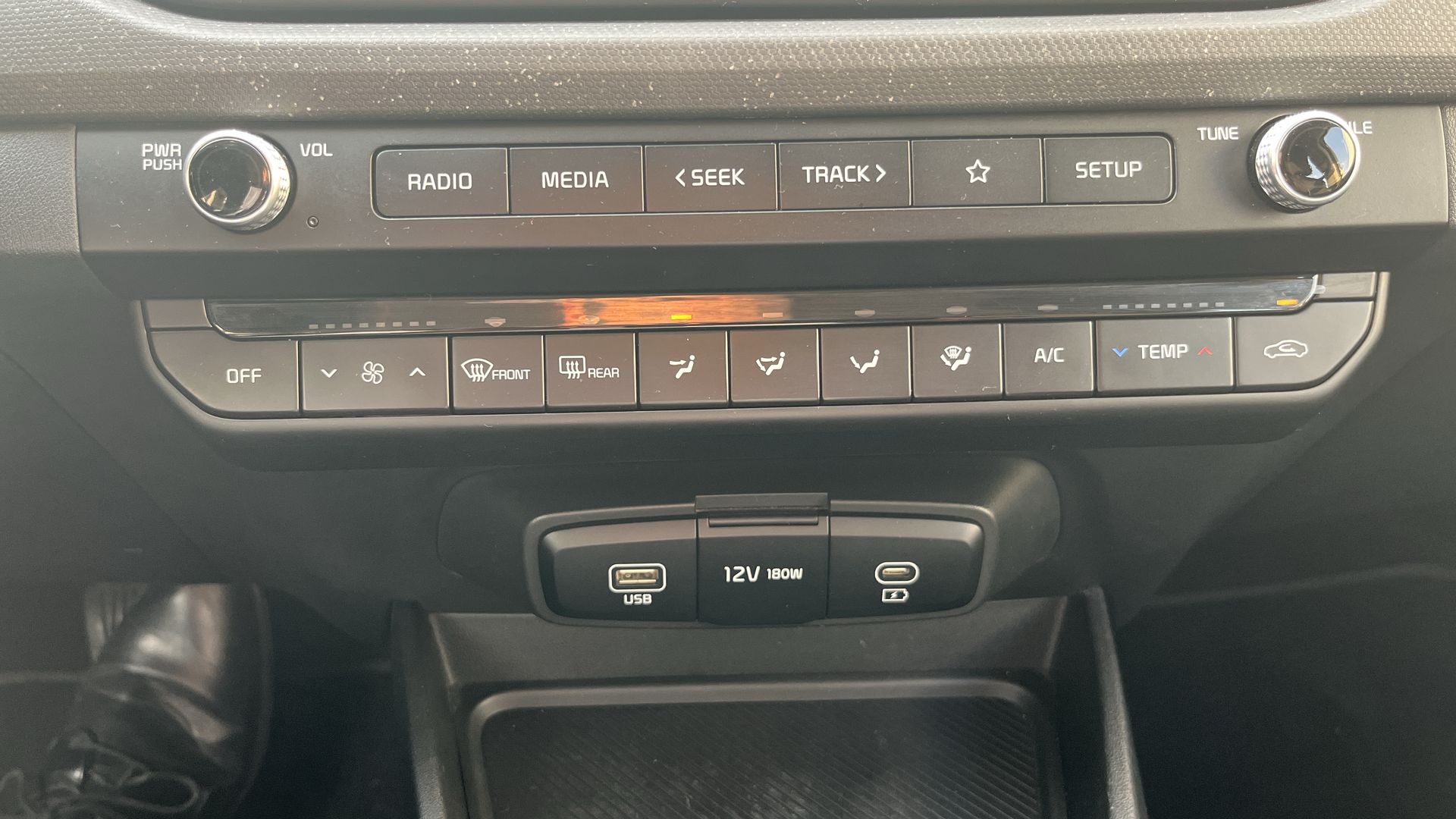 2024 Kia K3 1.6 L At