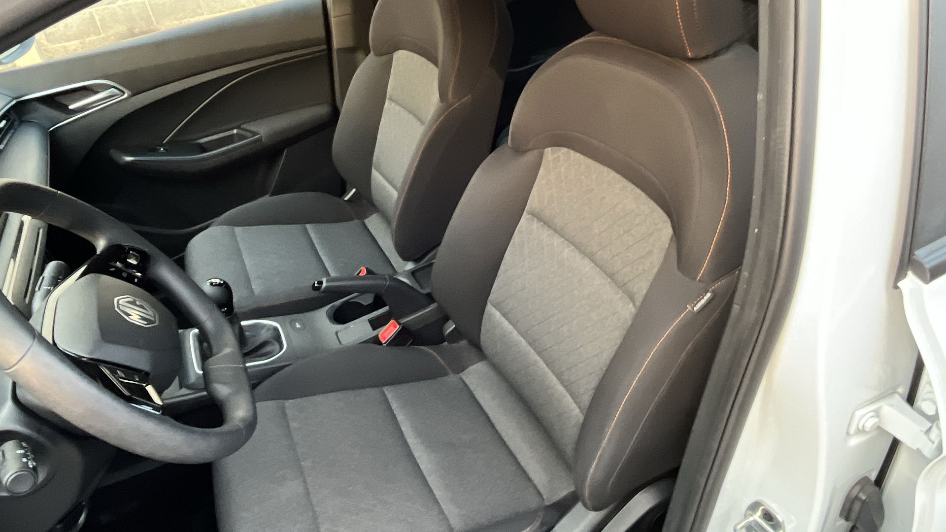 2025 MG MG 3 1.5 Cool HB Mt