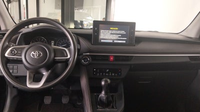 2023 Toyota Yaris 1.5 S Sedan Mt
